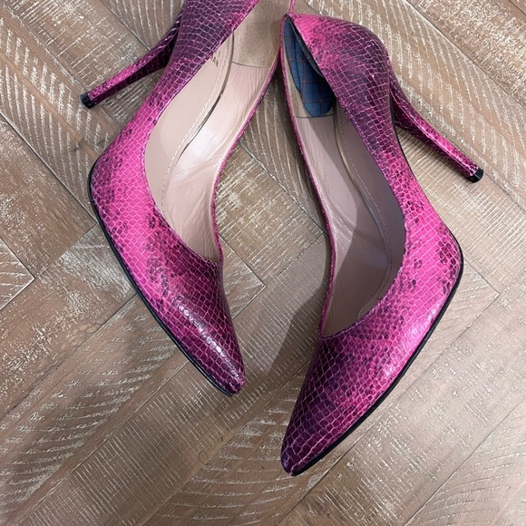 Pink heels - Picture 2 of 3